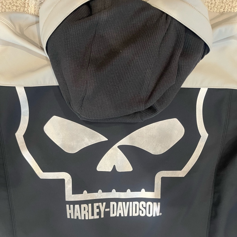 NWOT - HD - Willie G Skull Water Repellent Softshell Jacket (Size: L) - Picture 11 of 14